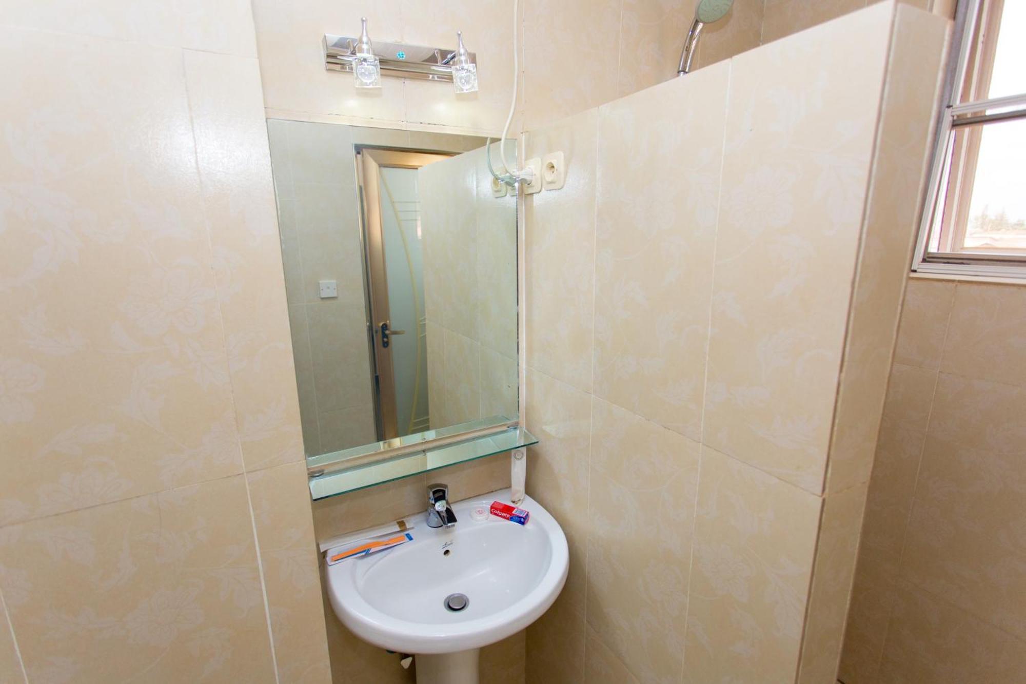 Kigaliview Hotel And Apartments ภายนอก รูปภาพ